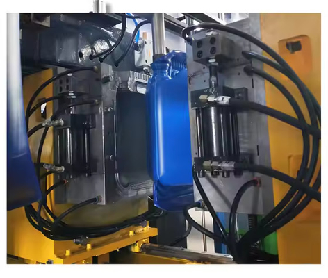 Yüksek Hızlı Plastik Ekstrüzyon Blow Molding Makinesi Hdpe 2L 3L 4L Çamaşır deterjan sıvısı yapımı