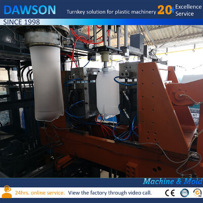 Saatte 130 Kg çıkış 20 Litre Jerry Can Ekstrüzyon HDPE Kalıplama Plastik Davul Blow Kalıplama Makinesi 4.4 X 3.4 X 3.6 Metre