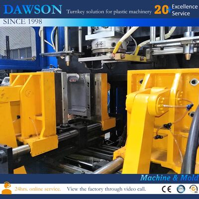 HDPE PP Plastik İşlenmiş Blow Molding Makinesi 5 Litrelik Jerry Can Motor Yağı Şişesi Kimyasal Konteyner Üretimi