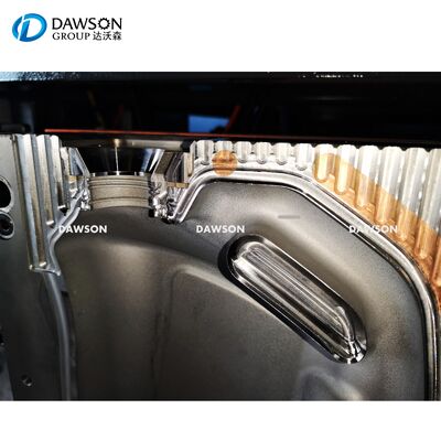 Su Tüketimi 80 L/DK Ekstrüzyon Şişirme Kalıplama Makinesi Kalıp Tabla Boyutu 320 MM 0-5L Yağ Şişesi Üretimi İçin İdeal